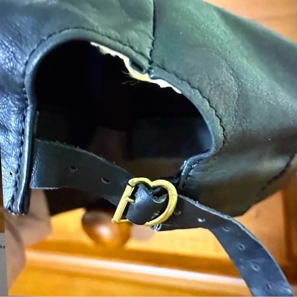 MacClay Black Leather Cap - Picture 4 of 6